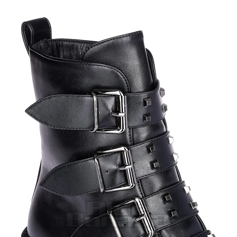 Bleeding Heart Buckle Boots (Black)