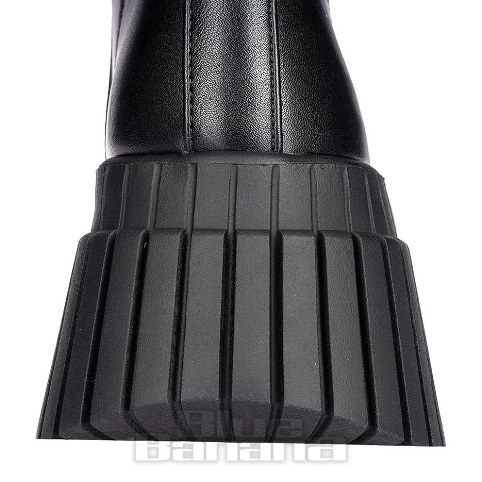 Bleeding Heart 15-Eye Boots (Black)