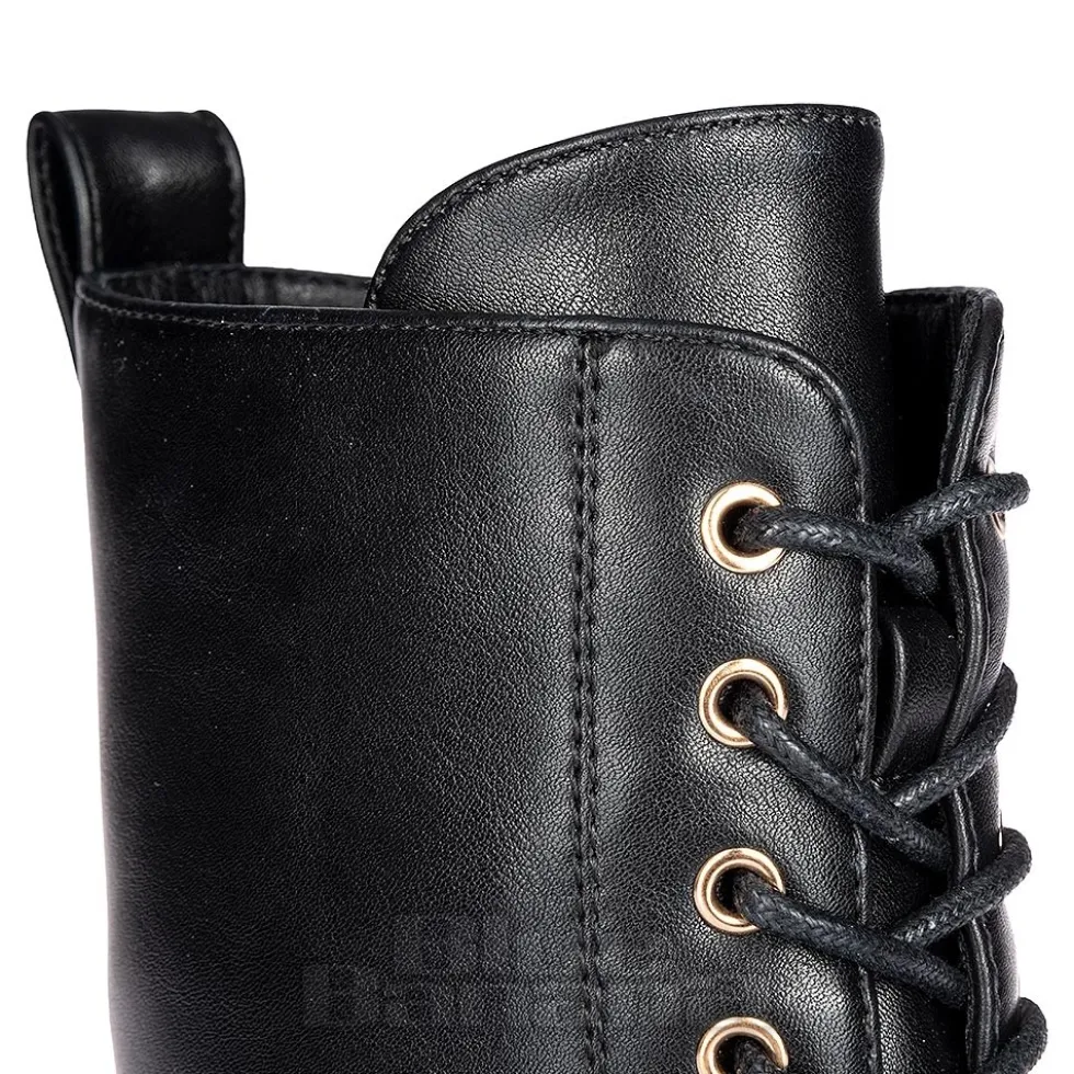 Bleeding Heart 15-Eye Boots (Black)