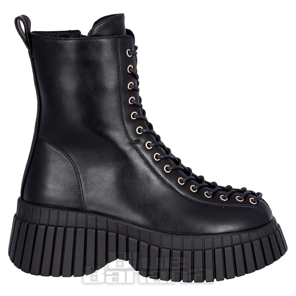 Bleeding Heart 15-Eye Boots (Black)