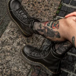 Dr Martens Buzz 8 Eye Boots (Black)